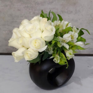 Corazón 3D basecon Rosas Blancas